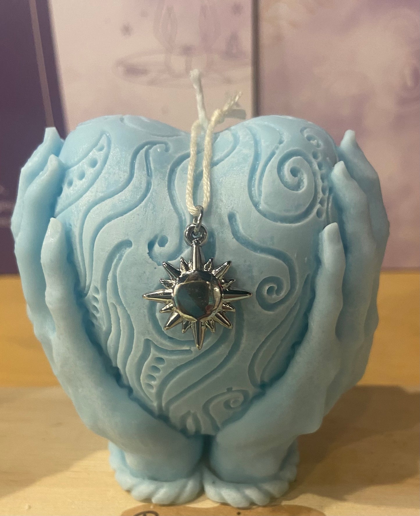 Bougie " Main sur le Coeur " Pendentif