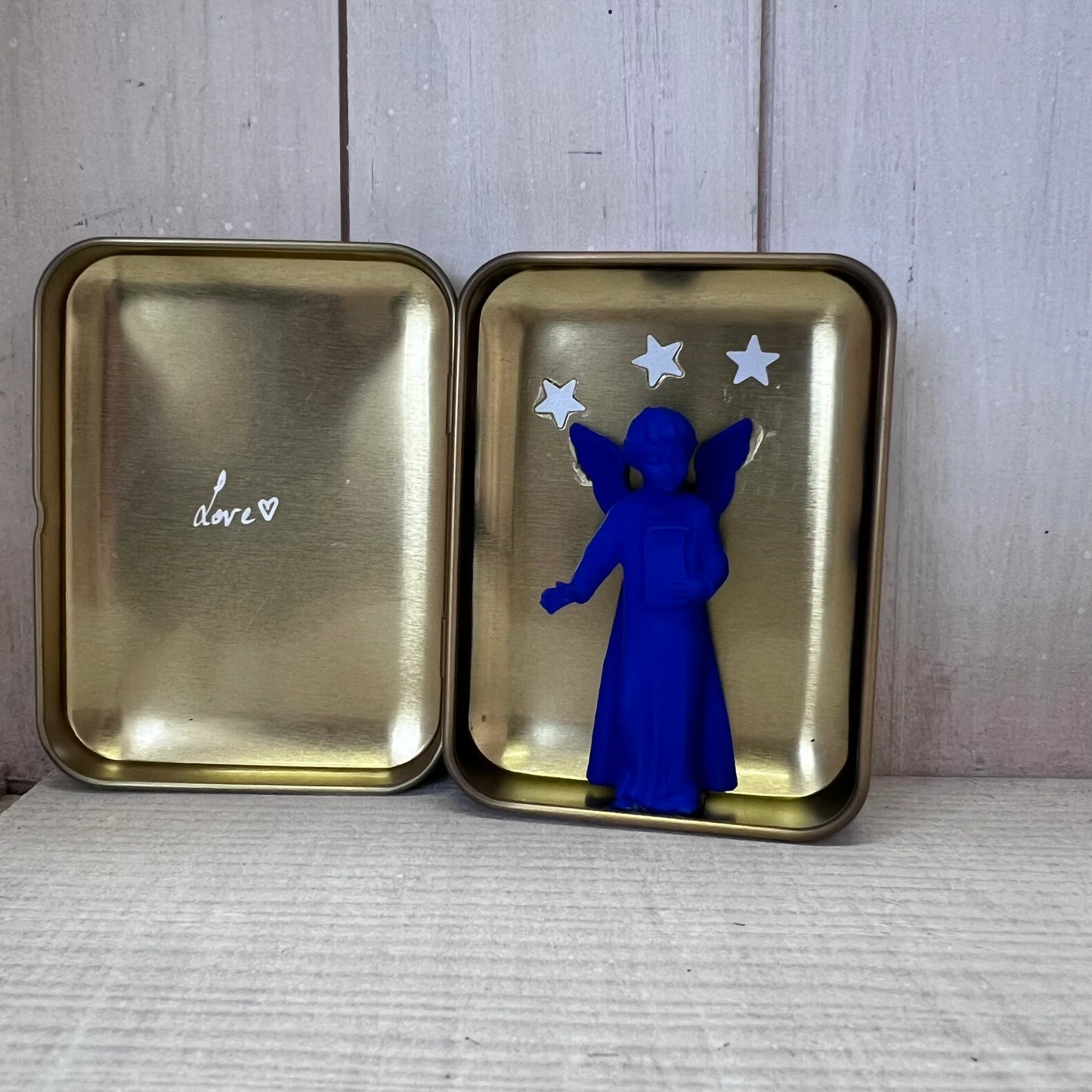 Angel box