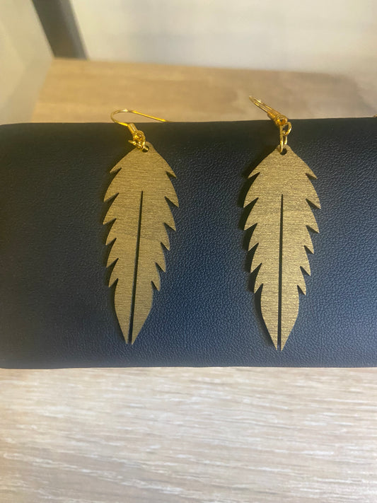 Boucles Oreilles en bois "Plume"
