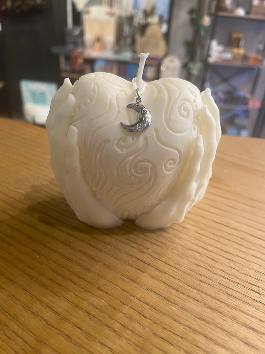 Bougie Pendentif " Main sur le coeur "